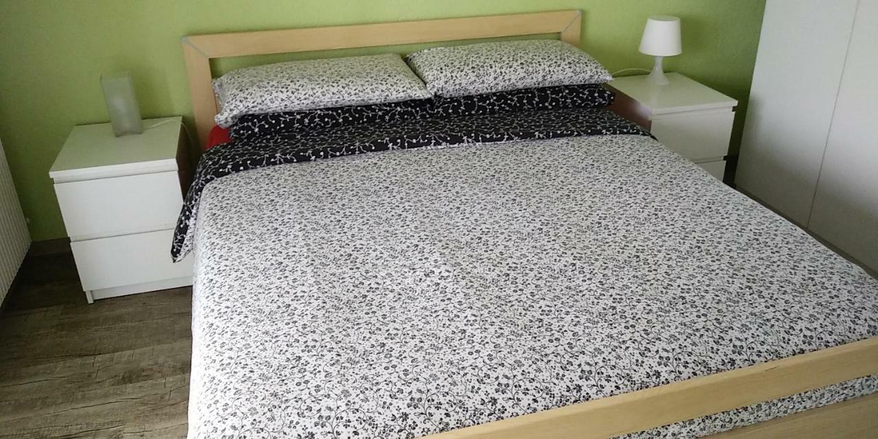 مالتشيزينيه Apartament Luna Wifi Free - المظهر الخارجي الصورة